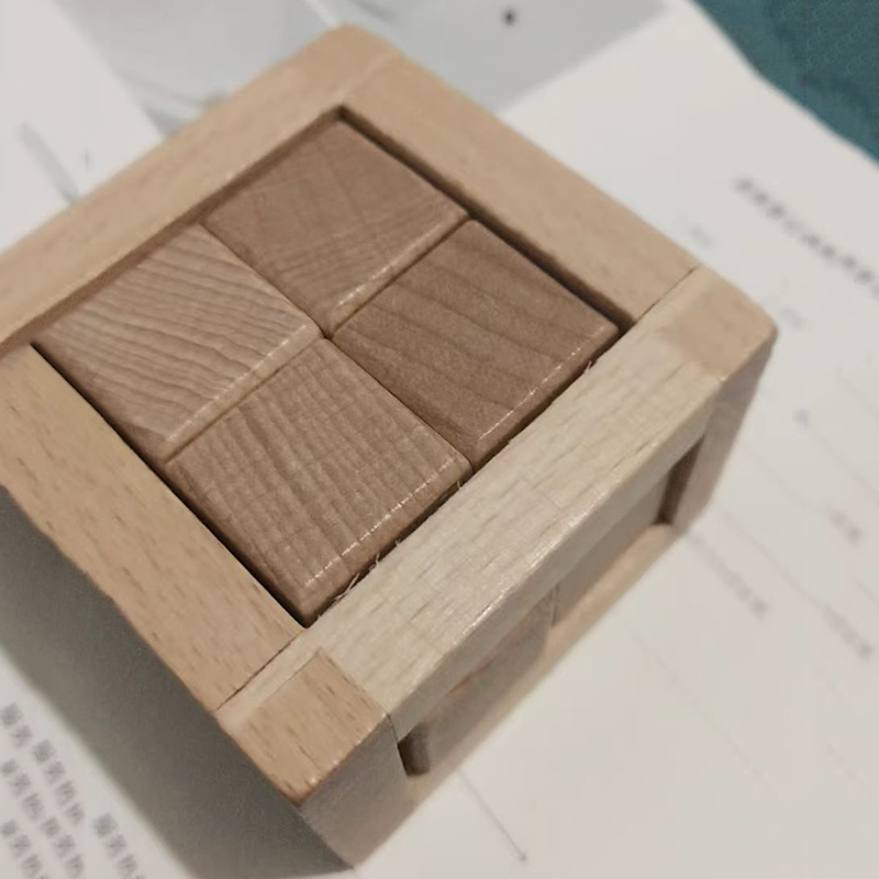 Woodworking Game - Giocattoli educativi per lo smarrimento Cubo