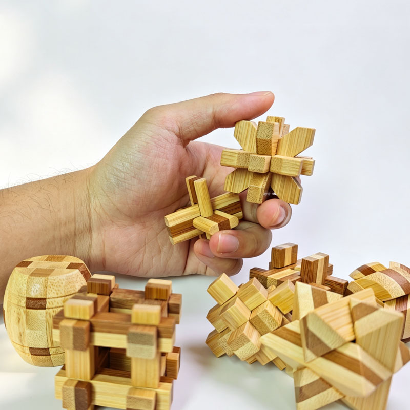 NUOVO Puzzle Lu Ban Lock da 4, - Woodworking Game recensione e prezzo